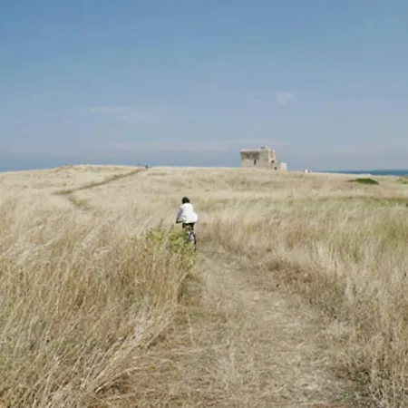 Villa 100 Steps Seaside In Salento